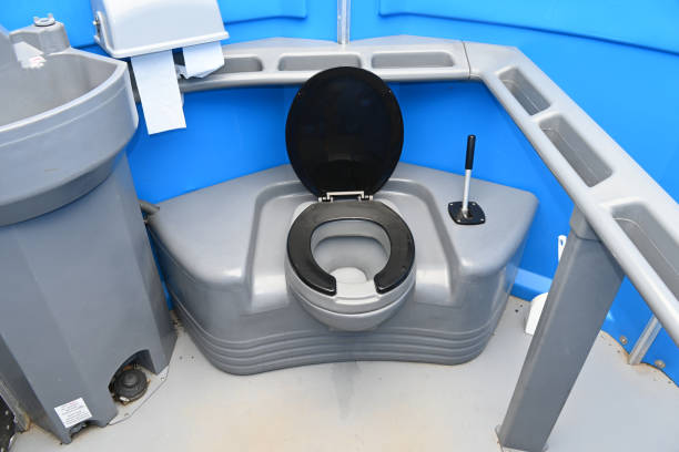Best Porta potty rental for festivals  in Tipton, CA